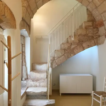 Alojamento de Acomodação e Pequeno-almoço Basiliscus 3*