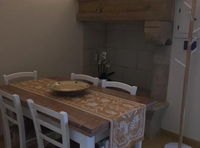 Basiliscus Sternatia